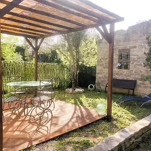 Maisonnette Hébergement de vacances Carpentras
