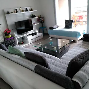F3 Avec Parking Privée Appartement Saint-Priest (Rhone)